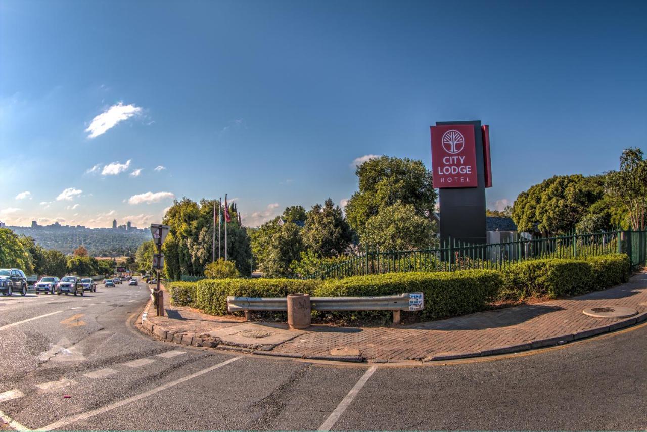 City Lodge Hotel Bryanston Johannesburg Exterior photo